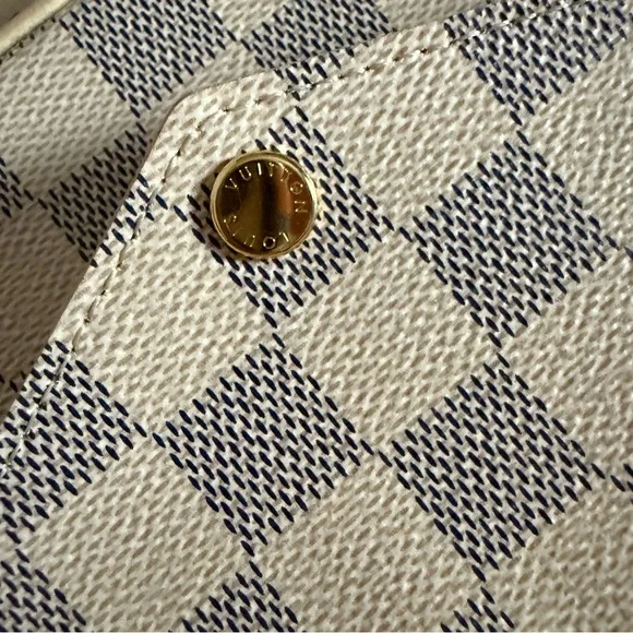 Louis Vuitton Félicie Pochette Damier Azur - Picture 10 of 16